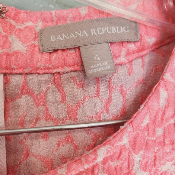 Banana Republic Neon Textured Patterned Stretch Women's 4 Tank Pink Barbiecore. - Picture 4 of 5